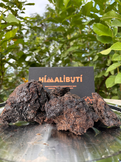 Himali Buti Shilajit is purified using traditional Ayurvedic methods Sun drying and Filtration.